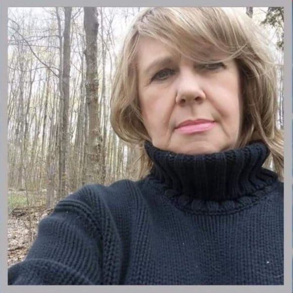 Meet your Posher, Daisy - Picture 1 of 1